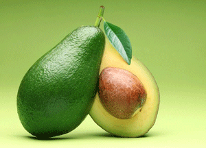 avocado-sliced-in-half