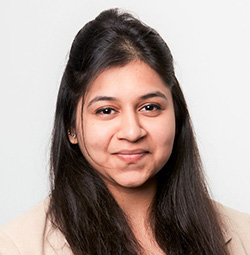 DR VISHAKHA MAHAJAN